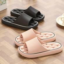 Soft Weightless House Slippers,Non-Slip Bathroom Sandals,Unisex Gift For Both Men And Women, Suitable For Couples,Girls,Boys,Teens,For All Seasons,Summer,Autumn,Winter, Quiet Comfort Beach Sildes.