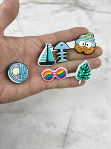 1 Set Of 9 Pieces Turtle & Sailing Boat Cartoon Patterns Compatible Sandals And Bracelet Accessories, DIY Customized Slippers And Phone Decorations, Suitable For Beach Holiday, Birthday And Festival Gifts
