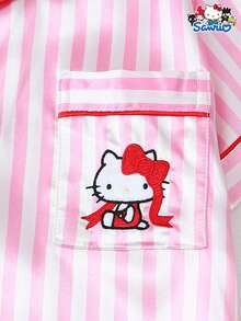SANRIO 2 件套授权 Hello Kitty 缎面刺绣口袋 Polo 衫和蝴蝶结短裤睡衣套装，适合家居服，春夏季 - 粉色 - 查看 4