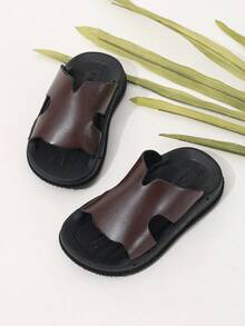 1 Pair Children's Fashion Soft-Sole Comfortable Slip-On Sandals For Summer - Brown - View 1