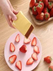 1 pieza Cortador de tazas, cortador de frutas portátil, cortador de huevos, cortador de fresas de acero inoxidable, cortador rápido de ensaladas de fresas, cortador de plátanos, utensilios de cocina, herramientas de cocina, cortador de frutas multifuncional - Cortador reutilizable de plátano, fresa y huevo - Utensilios de cocina lavables y de fácil preparación, nuevo cortador de frutas mini de 2023 - Cortador de fresas de acero inoxidable