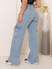 Wide Leg Cargo Jeans 100% Feminine CasualJeans - Light Wash - View 8