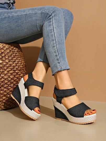 Sandale cu pană cu talpă groasă, neagră, cu talpă groasă, de vară 2025, cu vârf deschis și închidere cu cârlig și buclă