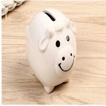 1 件陶瓷存钱罐结婚礼物新奇可爱小绵羊办公桌工艺品装饰储蓄罐 {颜色随机}