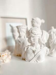 1PC Greek Roman Goddess Of Justice Candle Mold DIY Blinded Girl Bust Gypsum Mould Home Decoration Ornament Epoxy Resin Mold Handicraft Making Casting Molds