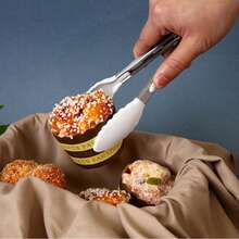 4-Piece Kitchen Baking Set: Spatula, Whisk, Food Clips, Oil Brush - White - View 6