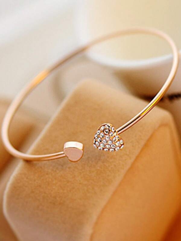 1 pièce Bracelet en alliage de zinc en forme de cœur, convient pour un port quotidien toute l'année