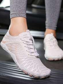 女士游泳水鞋，透气加宽趾赤足鞋，男女通用防滑简约健身运动鞋，适合情侣散步、跑步、远足和日常穿着