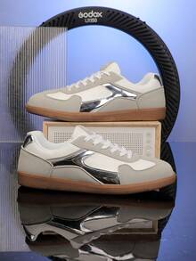 新款女士夏季透气网眼轻便休闲运动鞋果冻鞋复古校园风格训练鞋，亮面平底防滑系带圆头橡胶鞋底休闲运动鞋银色，适合 7 月 4 日 - 白色 - 查看 2