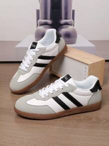 2025 New Summer Women Sports Shoes Retro Classic Soft Bottom Breathable Casual Sneakers Jelly Shoes