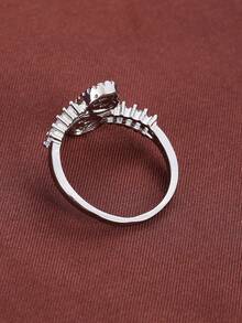 1pc Symmetrical Heart Design Copper Cubic Zirconia Plated Gold Ring - Silver - View 1