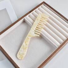 1 Stück Mehrfarbig Breitzahn Haarbürste aus Acetatplastik mit Griff, 18 cm tragbarer Haarstyling-Kamm, geeignet für verschiedene Anwendungen, niedliches Pflege-Werkzeug-Geschenk, Lässig