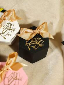 10 件迷你毕业礼盒 - 六角形礼盒，配金箔帽和文凭设计，缎带蝴蝶结 - 毕业派对小糖果盒，典礼纪念品，DIY 包装 - 粉色、黑色、白色、蓝色可选 - 4X4X5cm - 查看 1