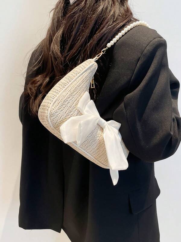 Sac à épaule croissant avec chaîne de fausses perles, sac à épaule en paille avec décoration d'écharpe à nœud, sac de plage décontracté pour les vacances, sac fourre-tout, sac à main de loisirs en plein air, sac polyvalent pour le trajet, essentiels de vacances, parfait pour l'été, les vacances et la plage