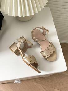 Classic & Fashionable Children Princess Heels, Simple & Practical Multifunctional - Gold - View 2
