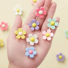7/14pcs Cute Cartoon Flower Shoe Charms - Random Color PVC DIY Accessories, Fit For Clogs, Sandals And Beach Bags - Birthday, Christmas, Valentine's Day, Halloween Gifts, Adorable Shoes