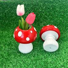 1pc Collectible Figurine Mushroom-Shaped Flower Pot, Bright And Lively, With Exquisite Texture On The White Column At The Bottom. It Can Be Used To Plant Flowers Such As Tulips. Whether Placed On A Windowsill, Desktop, Or Used As An Indoor Decoration, Or As A Toothbrush Holder Or Pen Holder, It Can Add A Fairytale-Like Natural Charm To The Space And Is A Preferred Item For Home Decoration And Gardening Enthusiasts.