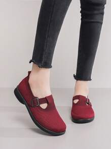 Damen Tanzschuhe mit Polyurethan-Sohle und atmungsaktiv, modischer Mainstream-Stil und elegant