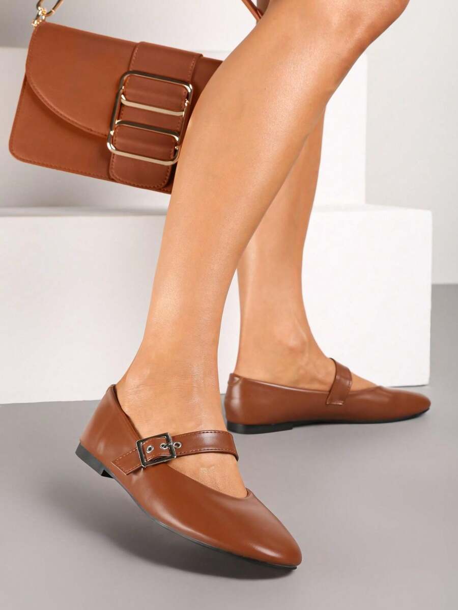 Mary Jane-stijl platte ballerina's met metalen gesp