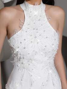 高品质时尚珍珠亮片装饰露背无袖透视紧身迷你连衣裙，女士性感派对礼服，舞会礼服 - 白色 - 查看 7