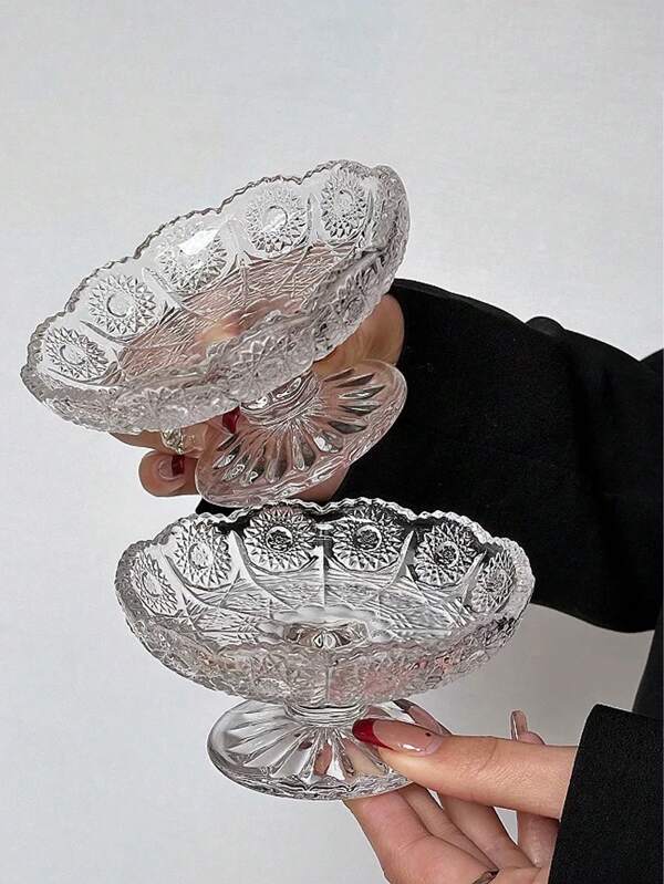 1pc Vintage High-End Embossed Floral Glass Fruit Plate, Creative Small And Exquisite Home Use Dessert Pastry Snack Display Plate, Candy Dish, Cake Plate