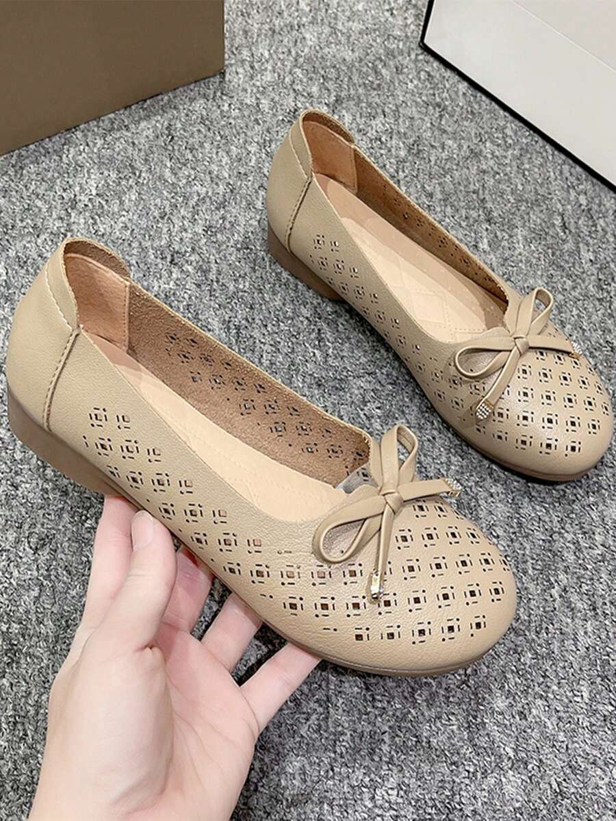 Teen Girls Flat Slip-On Loafers, Hollow Breathable Casual Comfortable Soft Bottom Moccasins For Girl, Versatile All Season - Khaki - View 1