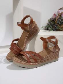 Damen Sandalen in Große Größen mit dicker Sohle, bequemer Keilabsatz, rutschfest, geeignet für Innen- und Außenbereich, Sommer - Braun - Übersicht 5