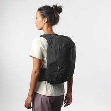 Deluxe Edition  Unisex Trailblazer 20 Backpack (Pack Of 1) - Alloy - View 1