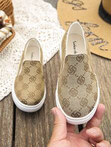 1 Pair Kids' Canvas Shoes, Non-Slip Breathable One-Push Fashionable Versatile Style - Brown - View 5