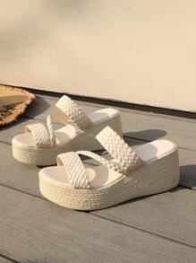 女士夏季编织露趾厚底坡跟一脚蹬凉鞋，舒适休闲日常百搭时尚