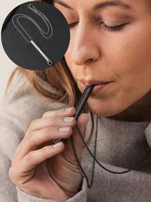 (Nie gwizdek) Naszyjnik do medytacji i oddychania, zawieszka ze stali nierdzewnej do medytacji i uspokajania, narzędzie do głębokiego oddychania i uważności, łagodzące stres, lęk i panikę, prezent łagodzący medytację dla mężczyzn i kobiet (ten produkt to tylko narzędzie do medytacji, które pomaga w łagodzeniu stresu i odczuwaniu oddechu, nie można nim dmuchać jak gwizdkiem)., niezbędne na plażę, akcesoria plażowe, materac do pływania w basenie