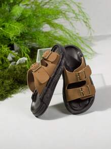 A Pair Of Fashionable New Baby Slippers, Unisex, Imitation Suede Upper With Metal Buckle Accessories, Comfortable Foot Feel, Non-Slip Rubber Sole, Suitable For Babies To Play On The Beach Outdoors And Take Daily Leisure Walks