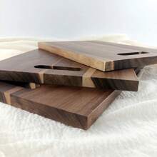 1 块优质厚实耐用的红木砧板 - 木制砧板，带手柄的水果板，适用于肉类、香草、奶酪、面包、蔬菜 - 圣诞节、万圣节、复活节、万圣节礼物的绝佳礼物