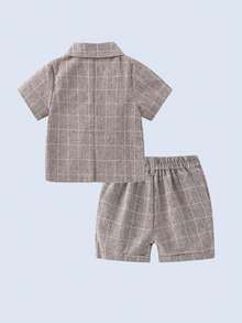 BOARNSEORL 2 piezas Conjunto de traje de caballero para niños pequeños: Blazer de manga corta a cuadros con pajarita y pantalones cortos, de moda y elegante para fiestas, eventos y salidas - Caqui - Ver 4