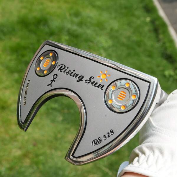 Putter de golf avec finition dorée et grise usinée CNC, comprenant un couvre-tête magnétique, Encore pour droitiers | Comprend un couvre-tête magnétique