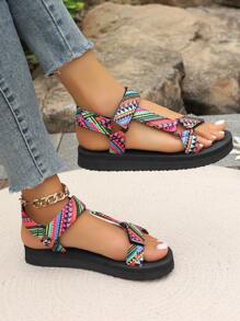 Sandalias planas bohemias informales para el verano 2024, zapatos suaves para la playa para mujeres
