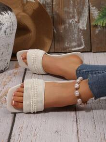 缀饰珍珠和水钻法式露趾平底凉鞋，加大码 42-43，夏季度假沙滩凉鞋，春夏秋季