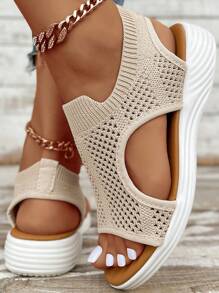 Sandales sport décontractées pour femmes grande taille, baskets mode légères et confortables à enfiler, sandales d'été à plateforme en mesh respirant simple, antidérapantes et à talon compensé