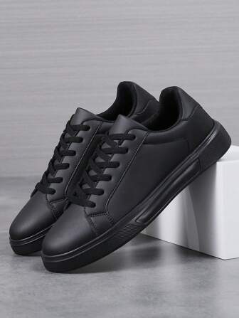 男女通用运动鞋、休闲滑板鞋、帆布硫化鞋、春夏新款学生返校运动鞋、白色鞋子