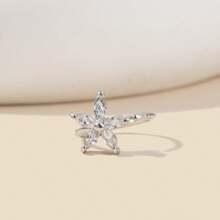 1pc Fashionable Minimalist Copper 5-Leaf Crown Shape Zirconia Stone Nose Ring, Versatile 1-Time Use Nose Stud/Clip On Jewelry, Suitable For Women Daily Wear, Body Piercing Accessories, Friend Gift
