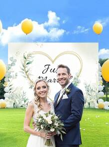 1pc Just Married Wedding Photography Backdrops Heart Shaped Watercolor Flowers Green Leaves Photo Background 59.1*39.4/82.7*59.1/106.3*70.9 Inches Indoor Outdoor Groom Bride Party Banner Romantic Bridal Couple Decoration Supplies