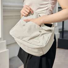 XTEP Special Step Shoulder Bag For Men And Women 2025 New Spring/Summer Couple Portable Leisure Sports Mobile Bag Crossover Bag 875237130006