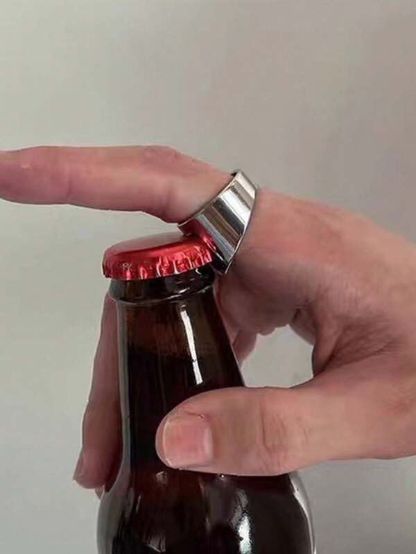 1pc Fashionable Personalized Titanium Steel Bottle Opener Ring