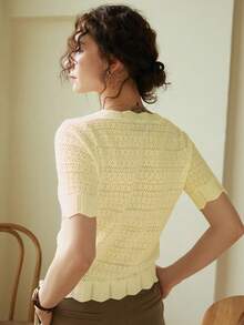 Knit Mix 优雅女士衬衫，独特蕾丝边饰圆领镂空短袖修身T恤，适合娇小身材，纯色，休闲/工作皆宜，春夏上衣，柔和复古奶油色，返校季春夏装，也适合圣诞节、感恩节和新年等休闲场合。 - 嫩黃色 - 查看 2