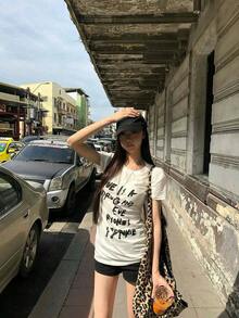 女款短袖T恤，夏季新款設計，高端小眾獨特風格，修身白色上衣休閒款 - 白色 - 查看 4