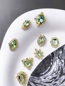 30/50pcs Gold Heart & Angel Wing Nail Art Decorations, Y2K St. Patrick's Day Shiny Green Rhinestone Nail Gems, 3D Alloy Leaf Geometric Pattern DIY Nail Jewels, Girl Gift, Phone Case, Shoes, Clothes, Bags, Crafts, Nail Supplies - Multicolor - View 3