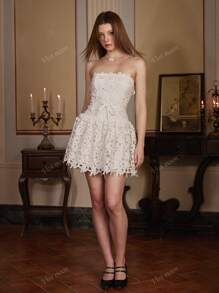 Abito mini elegante da donna con zip davanti, senza maniche, adatto come regalo per addio al nubilato, abito da invitata a matrimonio, abito per festa di laurea, abito da donna sexy in pizzo traforato, senza spalline, per cocktail