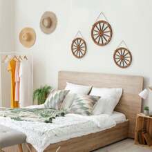 3 Pcs Wooden Wagon Wheel Decor, 3 Inch Vintage Western Style Wall Art, Farmhouse Wagon Wheel Rustic Yard Hanging Decor For Garden, Home, Bar, Garage