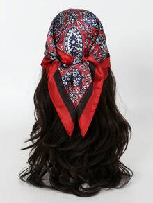 1条佩斯利花纹波西米亚风头巾，可作沙滩时尚围脖或连衣裙使用