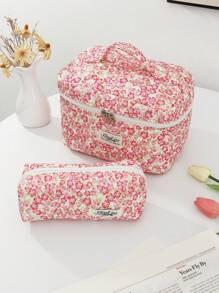 1 PC Pink Floral Quilted Portable Make Up Bag,Fashionable And Casual Large Capacity Portable Zipper Makeup Bags,Travel And Vacation Essentials Cosmetic Bags For Sanitary Napkins,Pouch Pads,Wired Earphones,Headphones,Charger,Lipsticks,Cosmetics,Perfume,Skin Care And Beauty Products,Home Decor,For Mom,Women,Nurses,Students,School Girls,Keys,Holiday Gifts